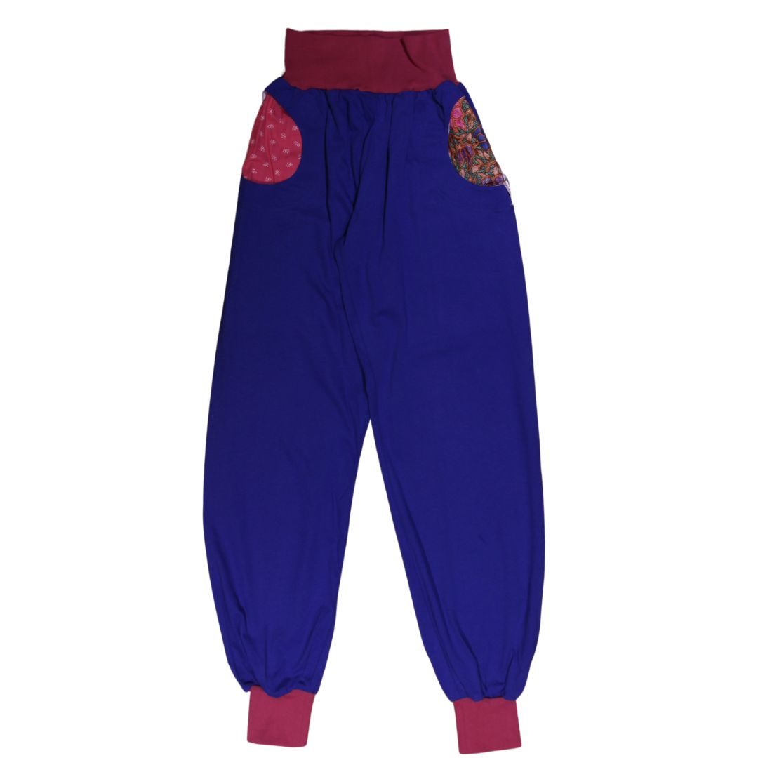 anna * pollack, Piratenhose, xsmall, bio, blau, Bund und Taschen weinrot und rosa