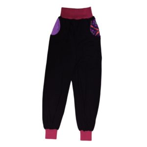 anna * pollack, Piratenhose, xsmall, bio, schwarz, Bund weinrot, Taschen lila
