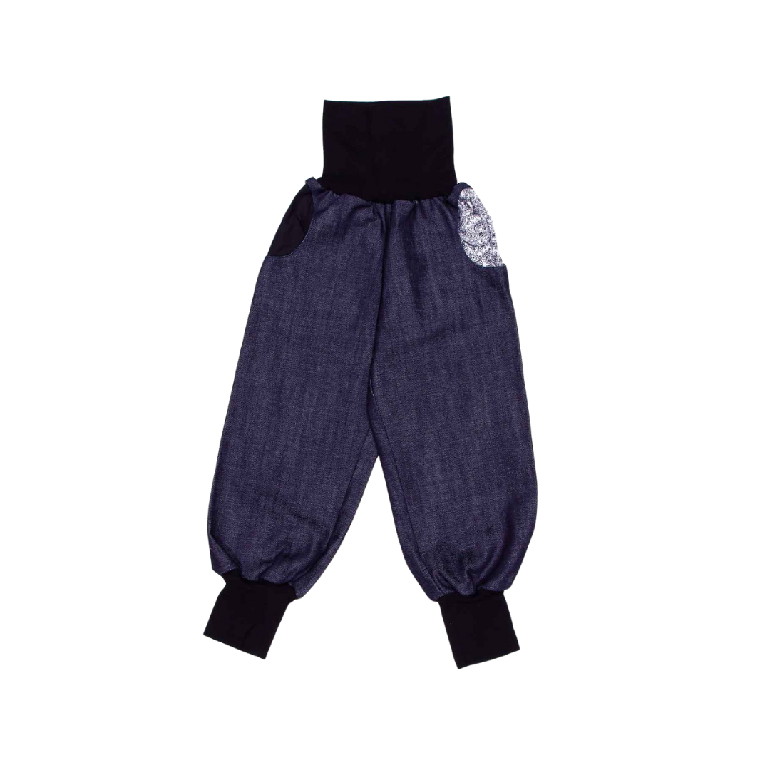 anna * pollack, Denim Piratenhose, Bund und beide Taschen schwarz