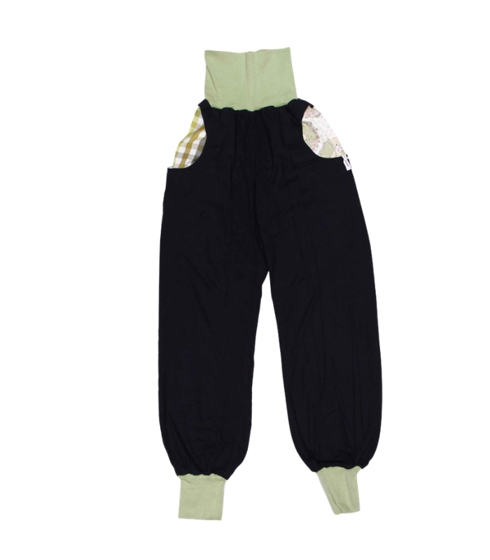 anna * pollack, PIratenhose Mixed, 134-152, Schwarz, Bund und Taschen Hellgrün