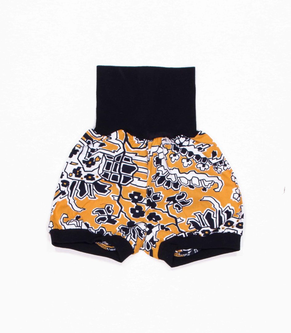 anna * pollack, Shorty Mixed, 56-80, Stoff Afrikaprint gelb, Bund schwarz