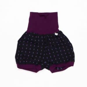 anna * pollack, Dirndlshorty, 56-80, schwarzer Dirndlstoff, Bund Purpur