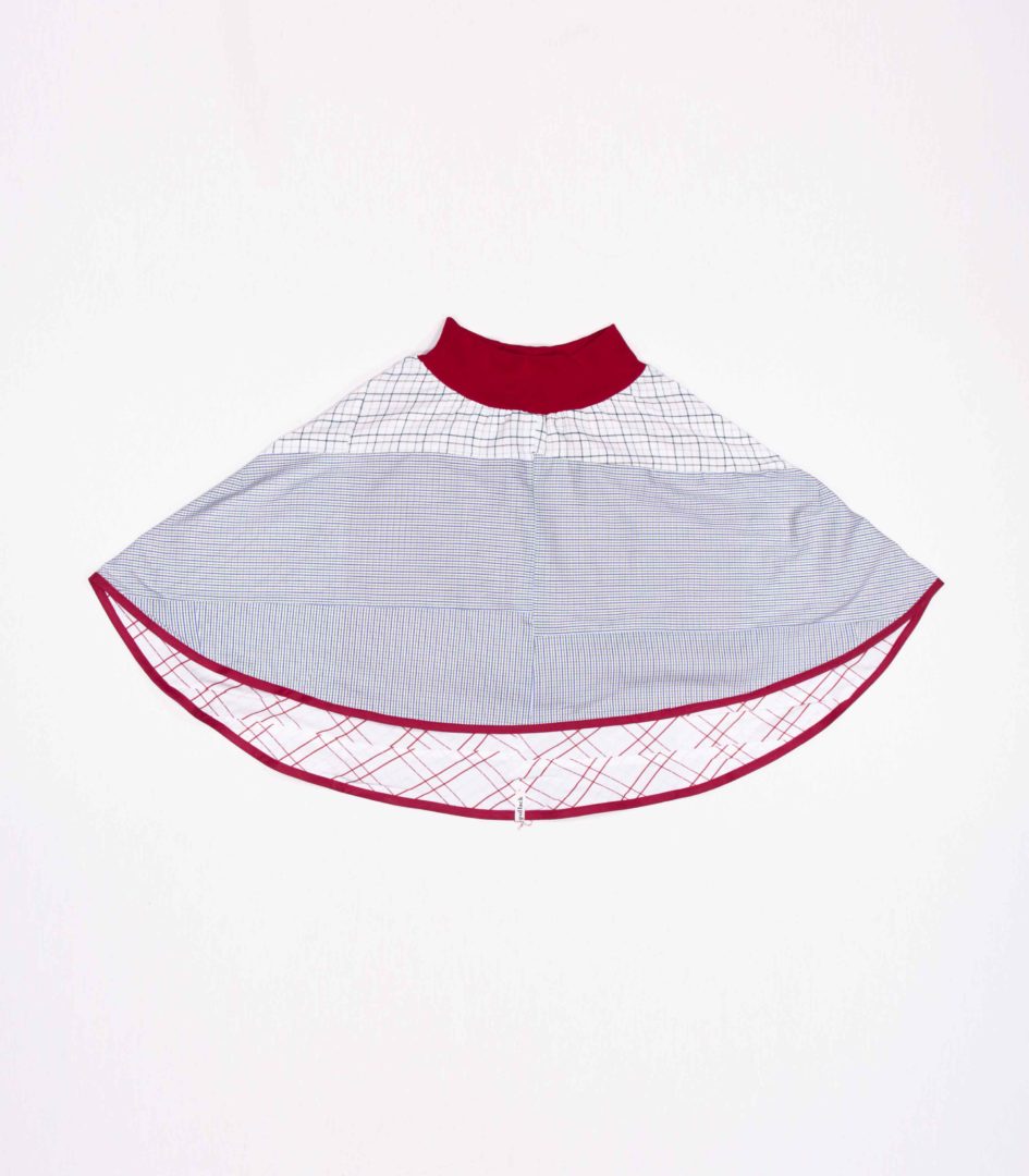 anna * pollack, Wenderock,152-164, rot blau, Vorderseite, blau