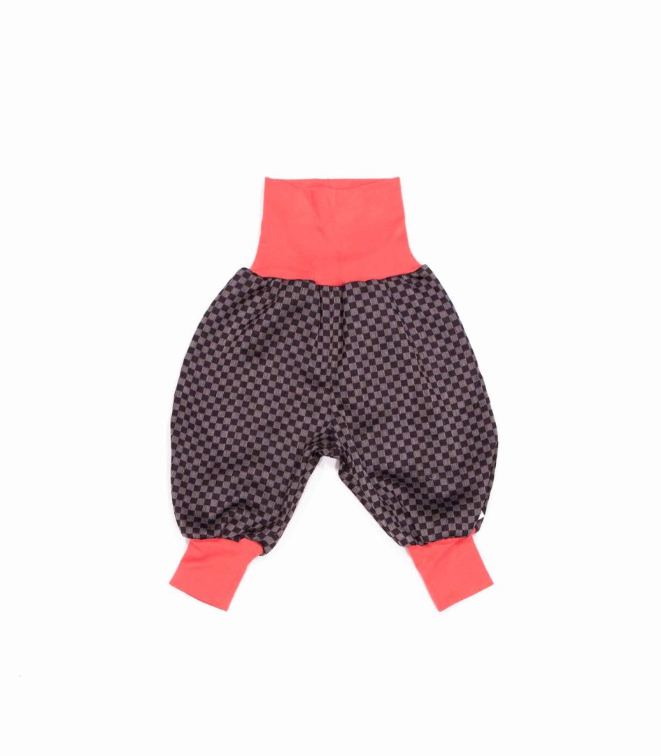 anna * pollack, Minipirat, Wolle, Karo schwarz grau, Bündchen rosa