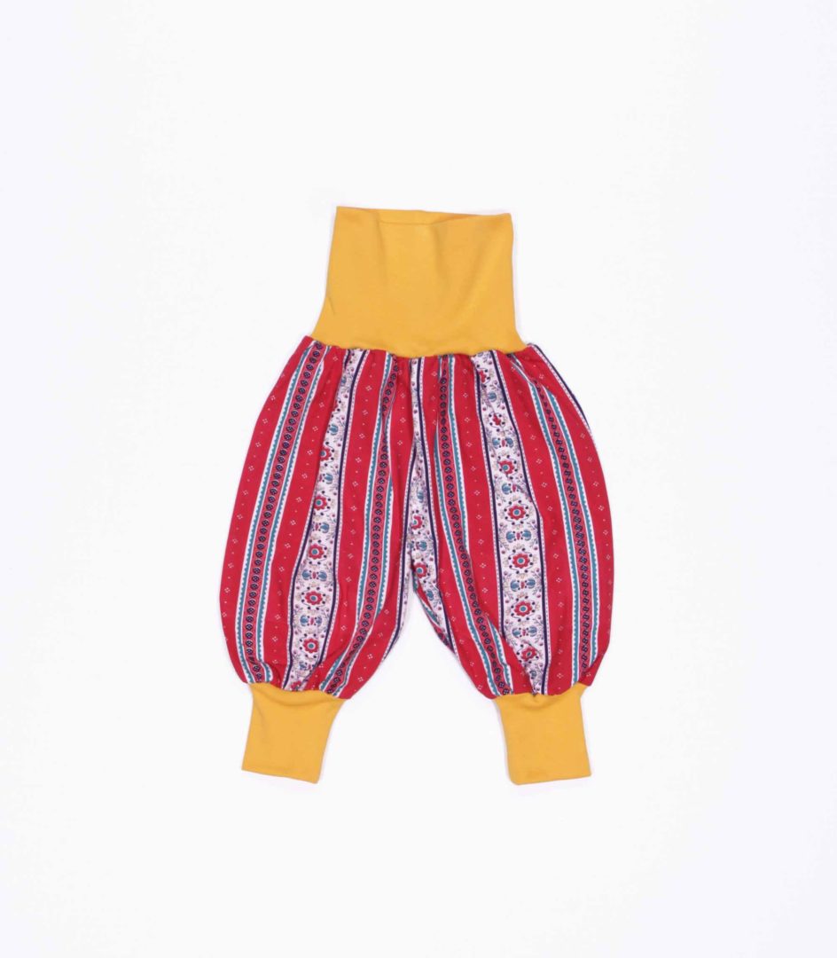 anna * pollack, Dirndl Piratenhose, rot, Bund gelb