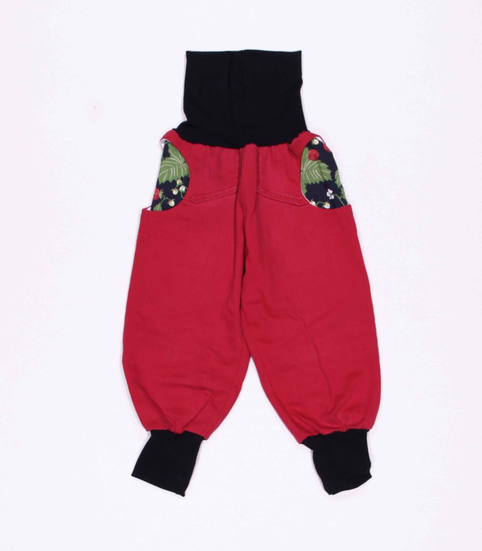 anna * pollack, Piratenhose Mixed, rot mit Bund und Taschen in schwarz