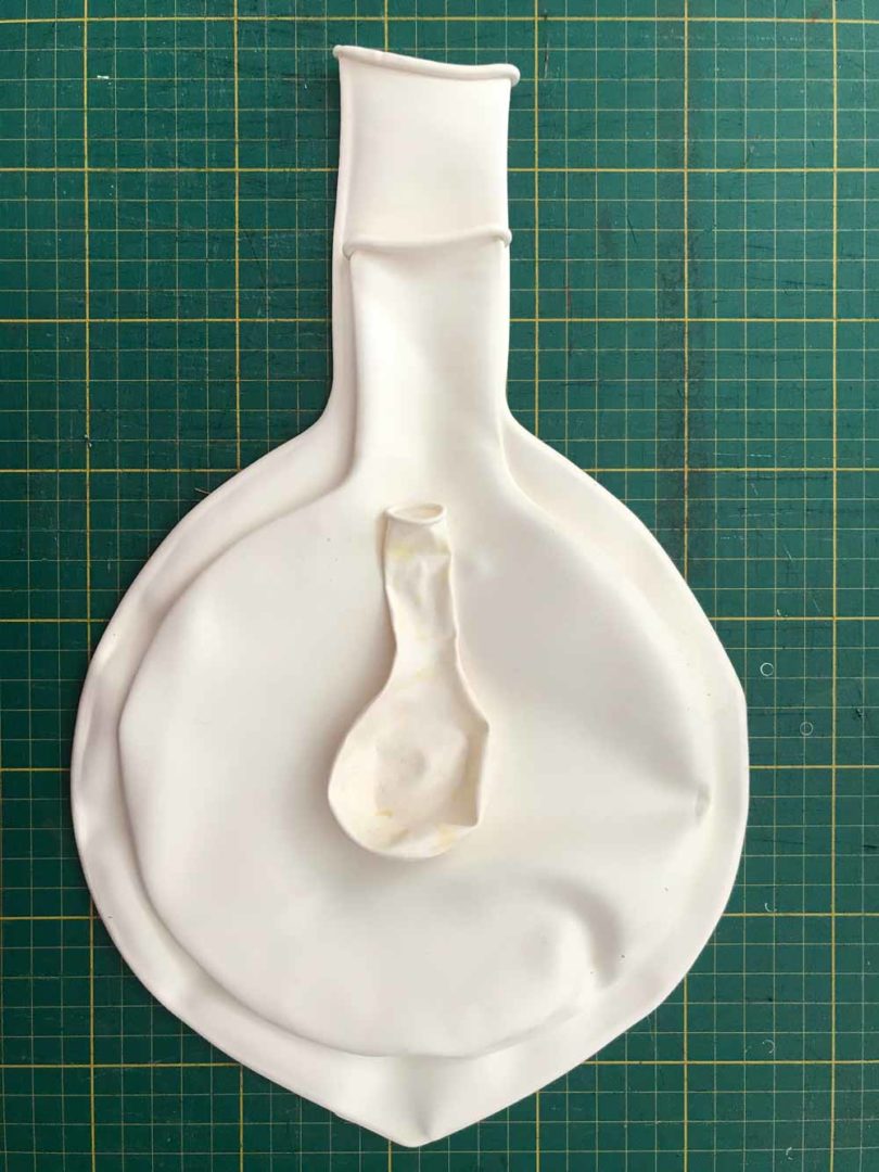 anna * pollack, 3 Stück unaufgeblasene Luftballons in Weiß, 25cm, 55cm und 80cm im Durchmesser