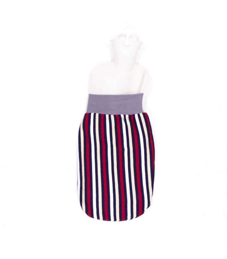 anna * pollack gestreifter Puppenpuck blau gestreift mit kleiner Wäremefslasche