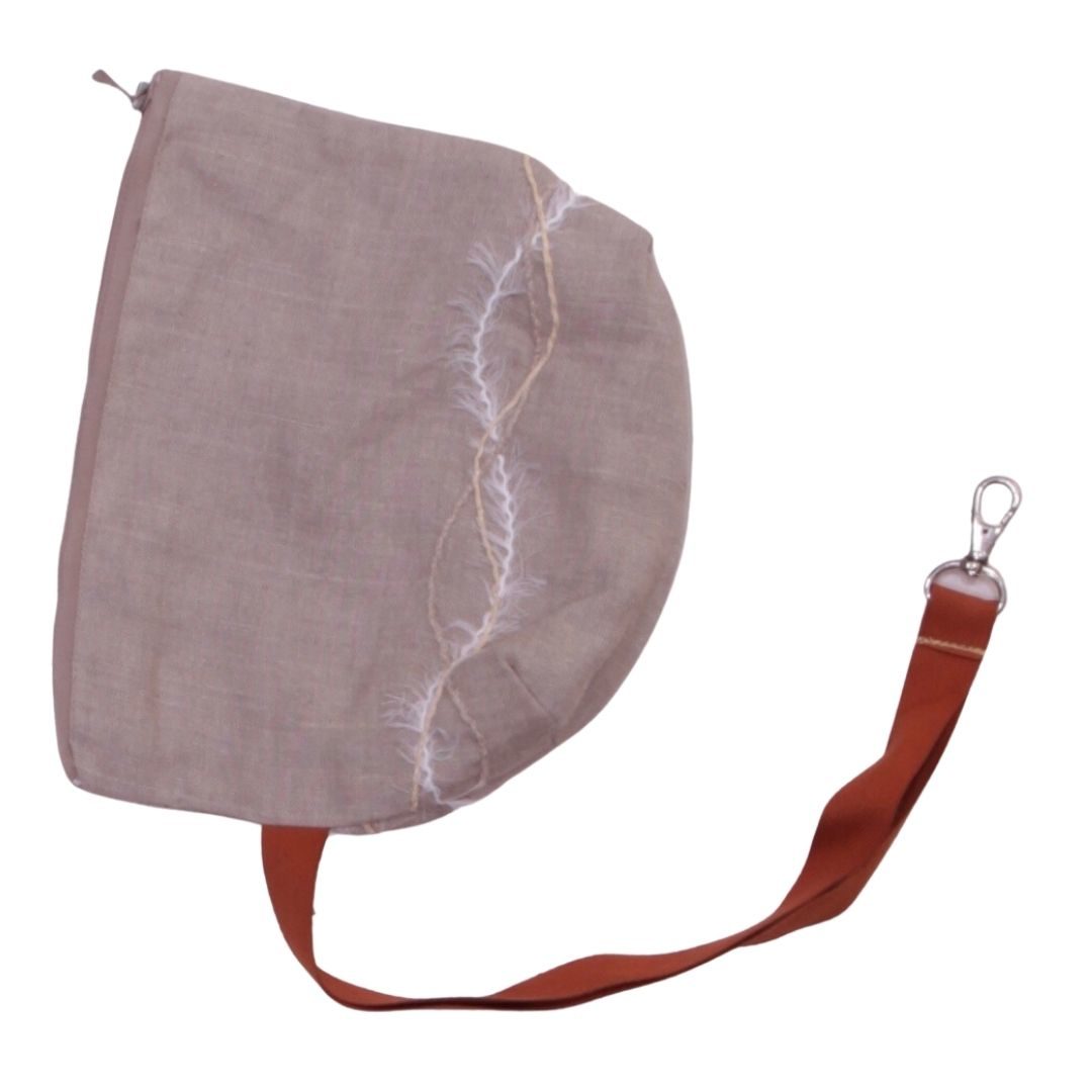 anna * pollack, Täschchen beige, gefüttert, mit Zipp und Gurt