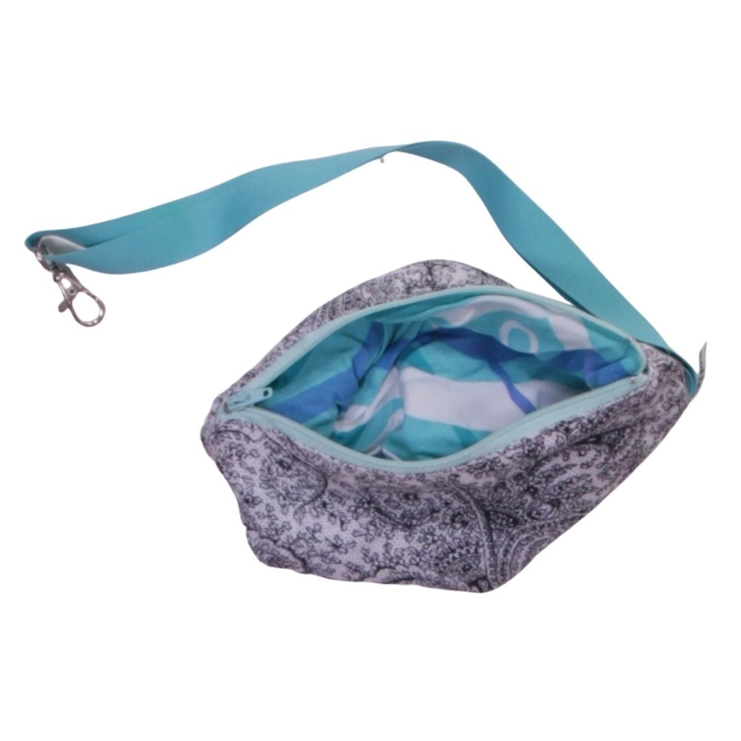 anna * pollack, Täschchen Parsley schwarz, türkis gefüttert, mit Zipp und Gurt