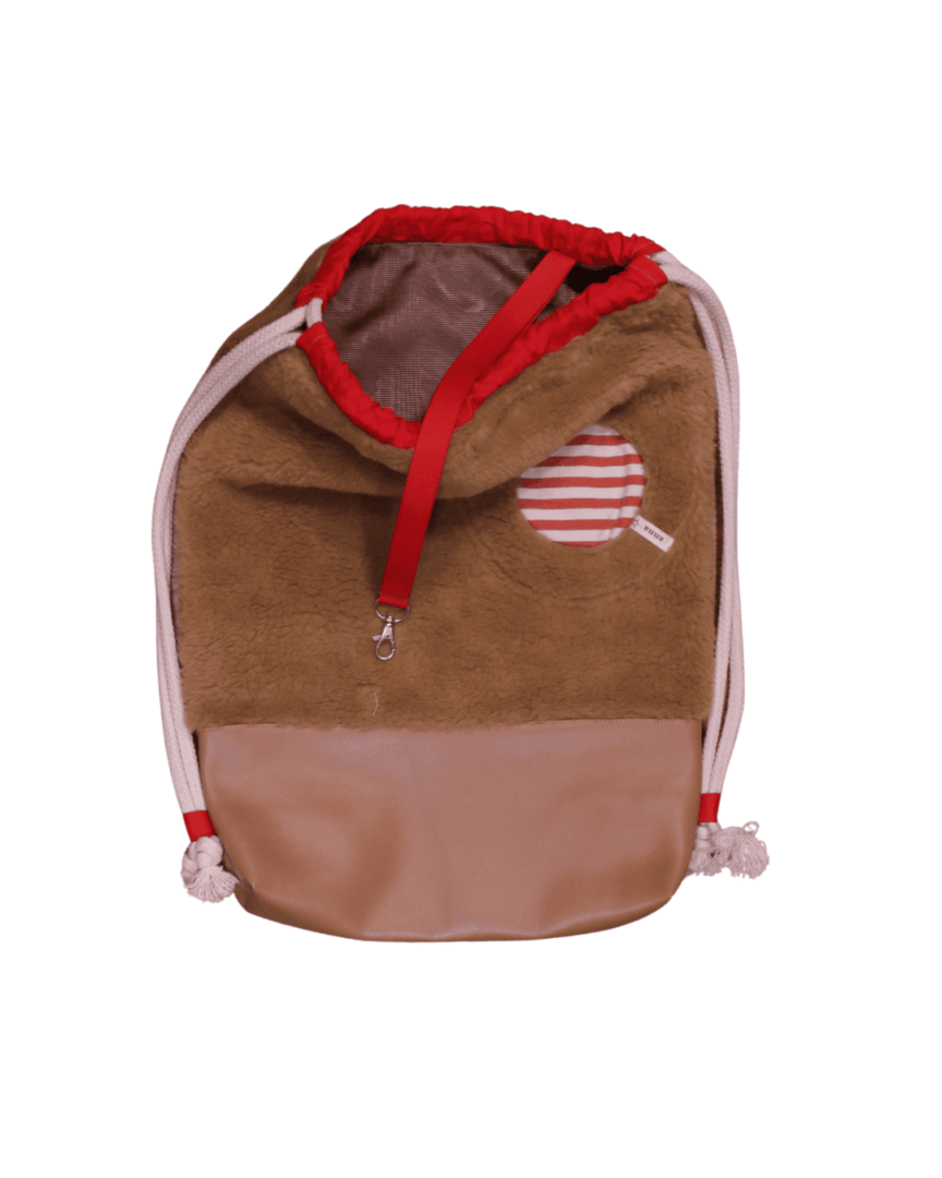 anna * pollack, Beutelbag, Oberteil Teddybär, Unterteil braunes Kunstleder, rot-weiß gestreifte Tasche, Innenfutter braun, Träger cremefarben, Ansicht offenflach