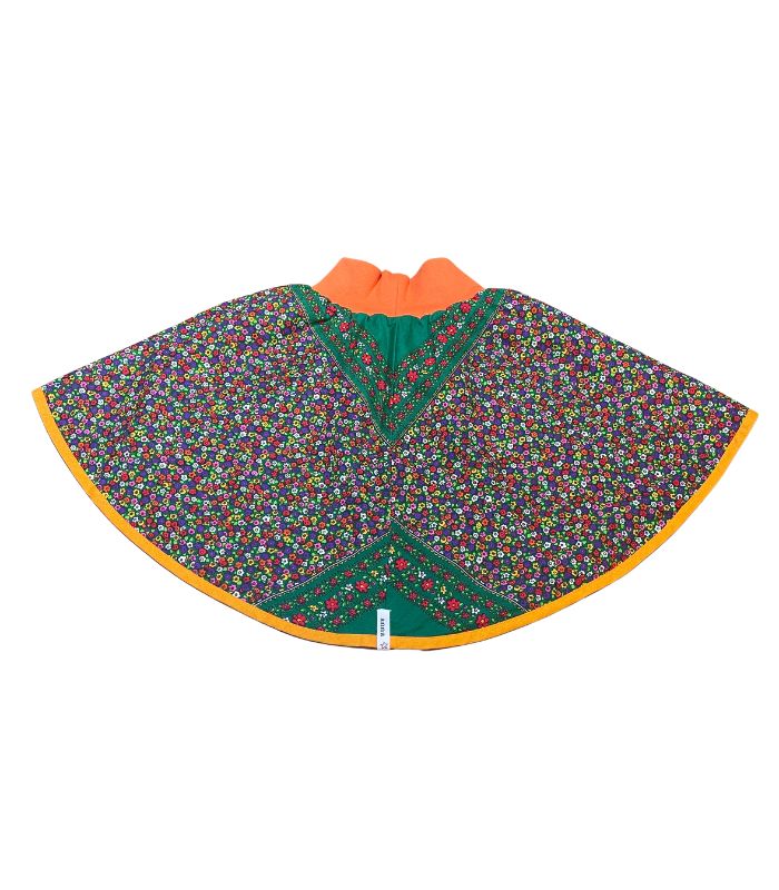 anna * pollack, Wenderock, 110-134, grün geblümt, Rückseite geblümt