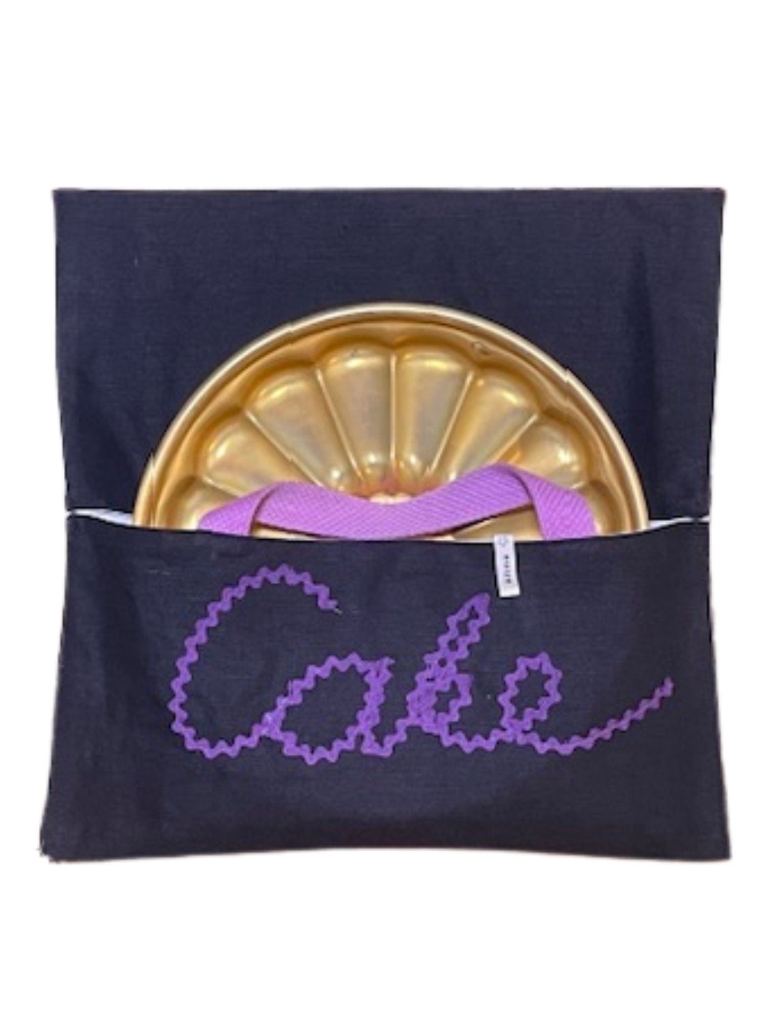 anna * pollack, Cake Boy, Kuchen-, Torte-, Quiche- oder Pizzatragetasche, Baumwolle schwarz mit Stickerei lila Cake, Kuchenform halb sichtbar